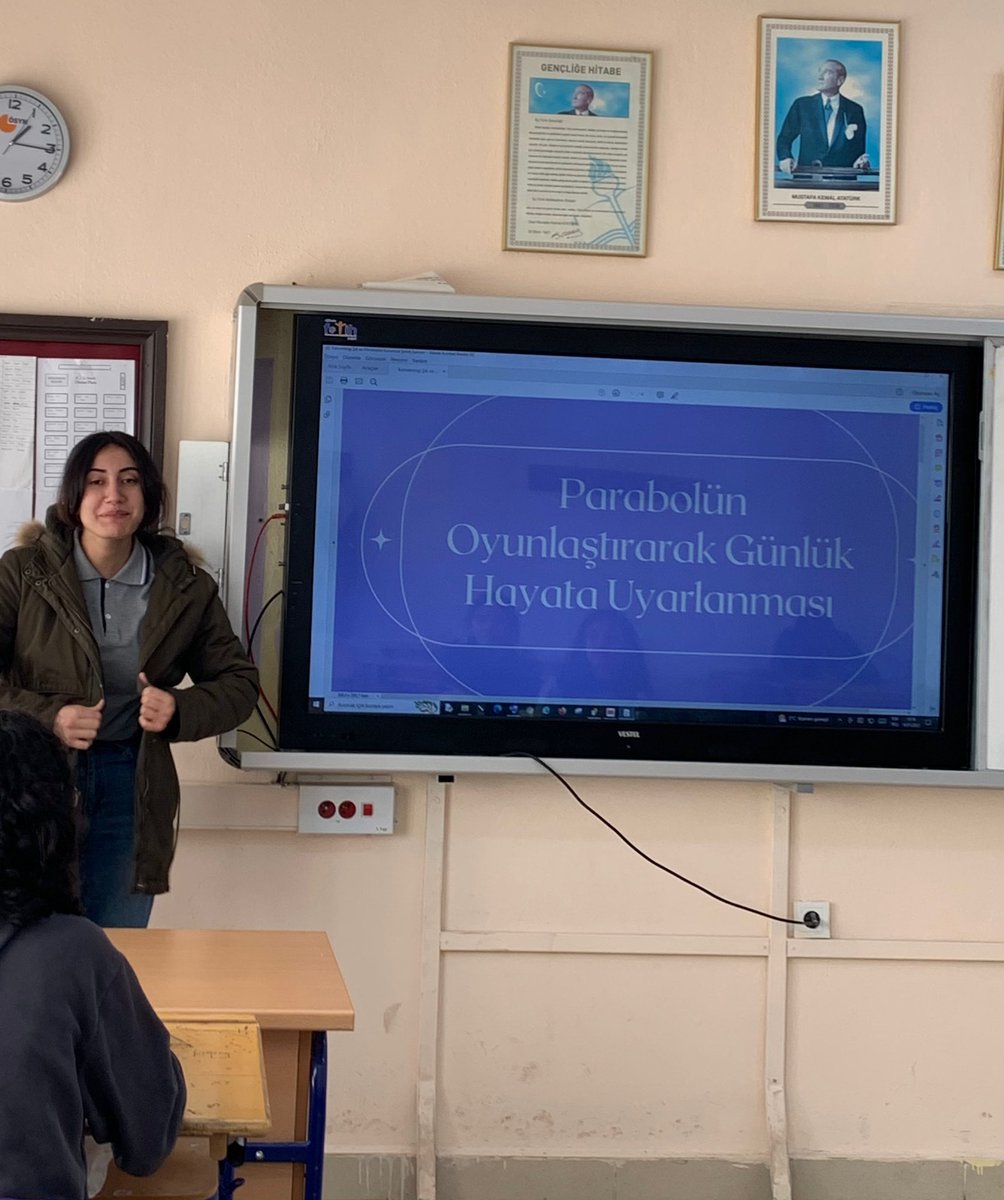 mardin_and_ls's tweet photo. 4005 TÜBİTAK STEFAM kapsamında okulumuzda 11.sınıf Matematik dersinde parabolün modelleme ile oyunlaştırılma etkinliği yapıldı. @mehmeteminduya1  @4005STEFAM47 https://t.co/4yPk7XKjgC