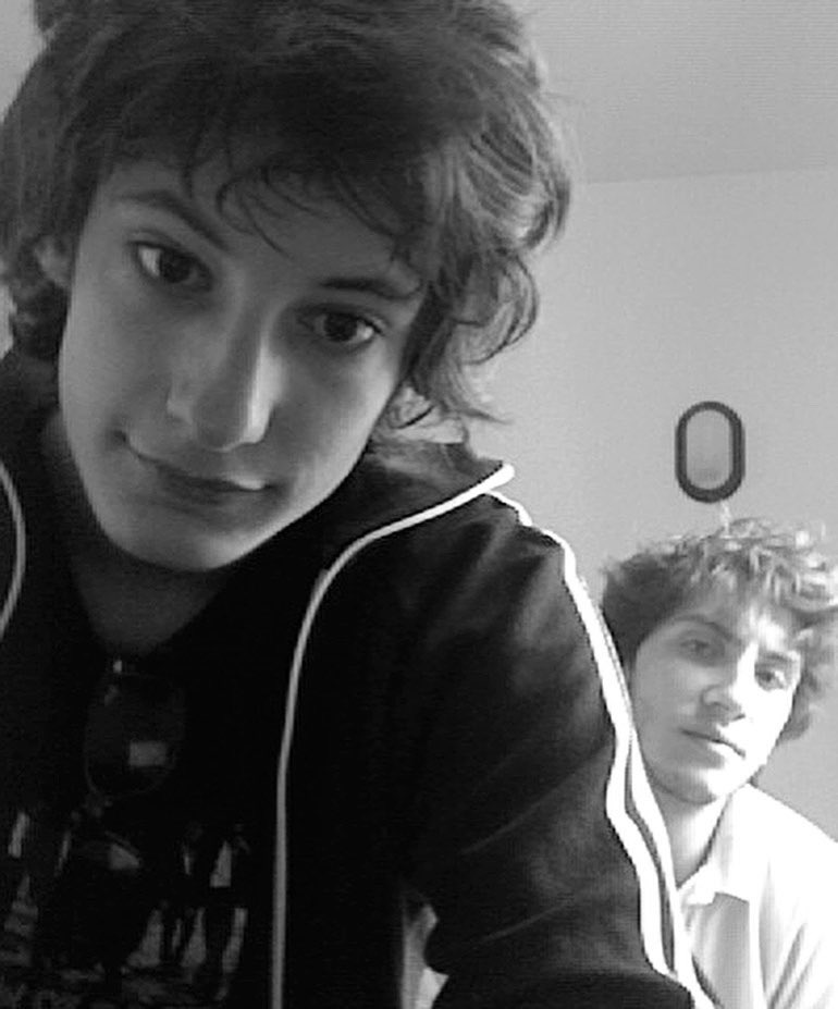 Pierre Niney tweet media