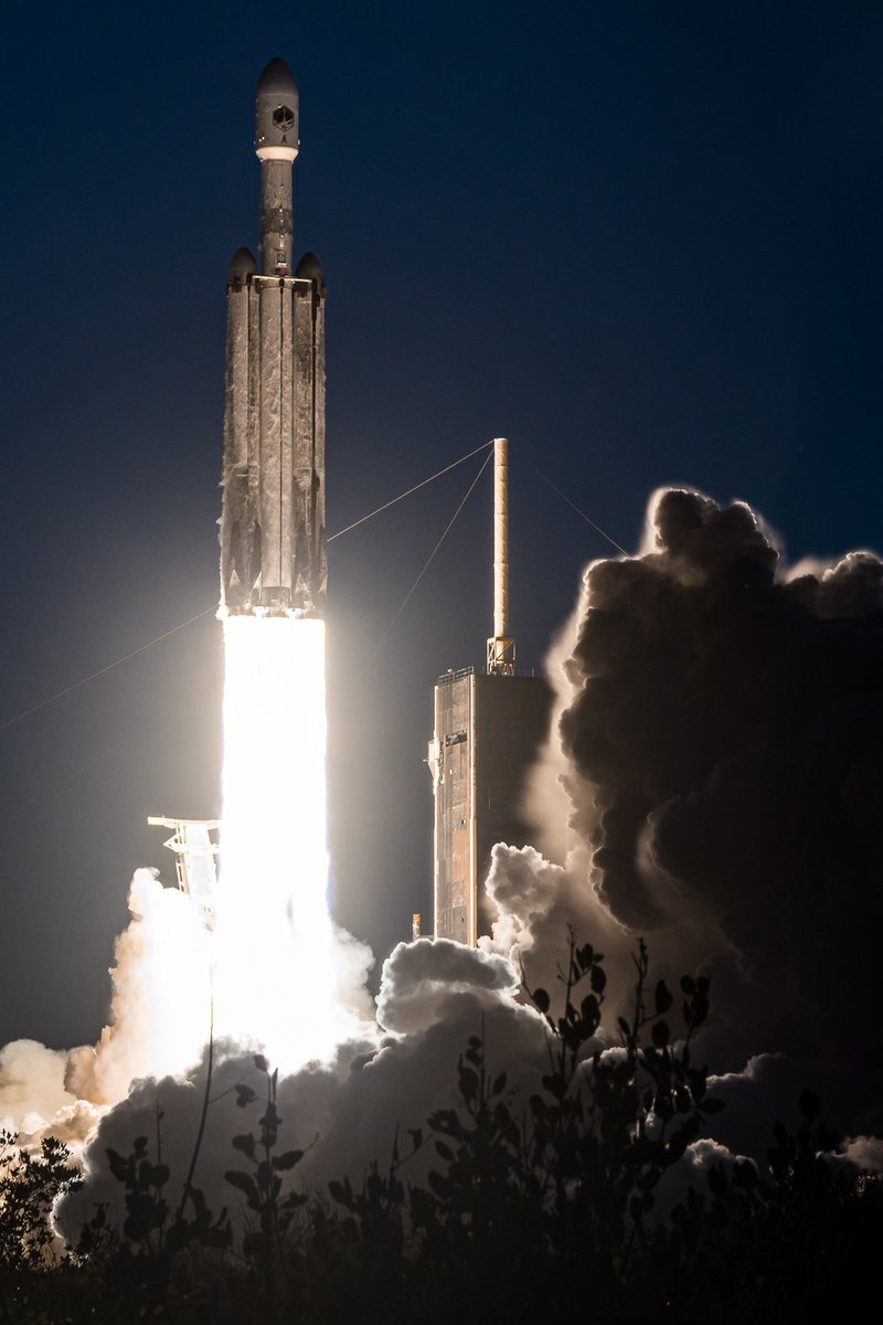 johnkrausphotos's tweet photo. Last night's launch of USSF-67 was one of the most beautiful launches I've ever seen. Check out all of my photos + order prints in paper/metal/canvas from the fifth flight of Falcon Heavy → https://t.co/f8EGb33Dtv

Thank you all for following! 🔥🔥🔥 https://t.co/L7oW1b3H3N