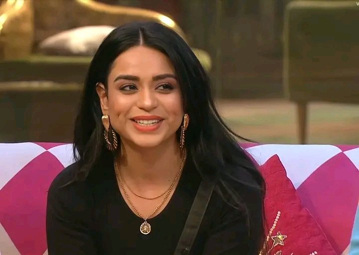gs9867's tweet photo. Beautiful ๐โค๏ธ
#SoundaryaSharma #DimpleDollSoundarya #WeSupportSoundarya #WeAreWithSoundarya #SquadSoundarya #Soundarya #BossLady #SoundaryaForTheWin #SoundaryaForever #SoundaryaInBB16 #TeamSoundaryaSharma #BB16 https://t.co/ciatkd8q1R