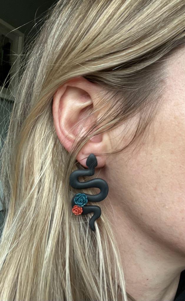 How about some snake 🐍 earrings #jewellery #earrings #oxford #OXFORDSHIRE #jericho