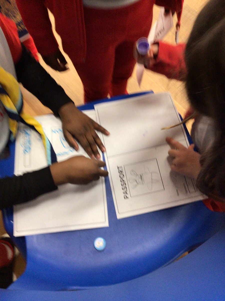 1st Hawthorns Rainbows tweet media