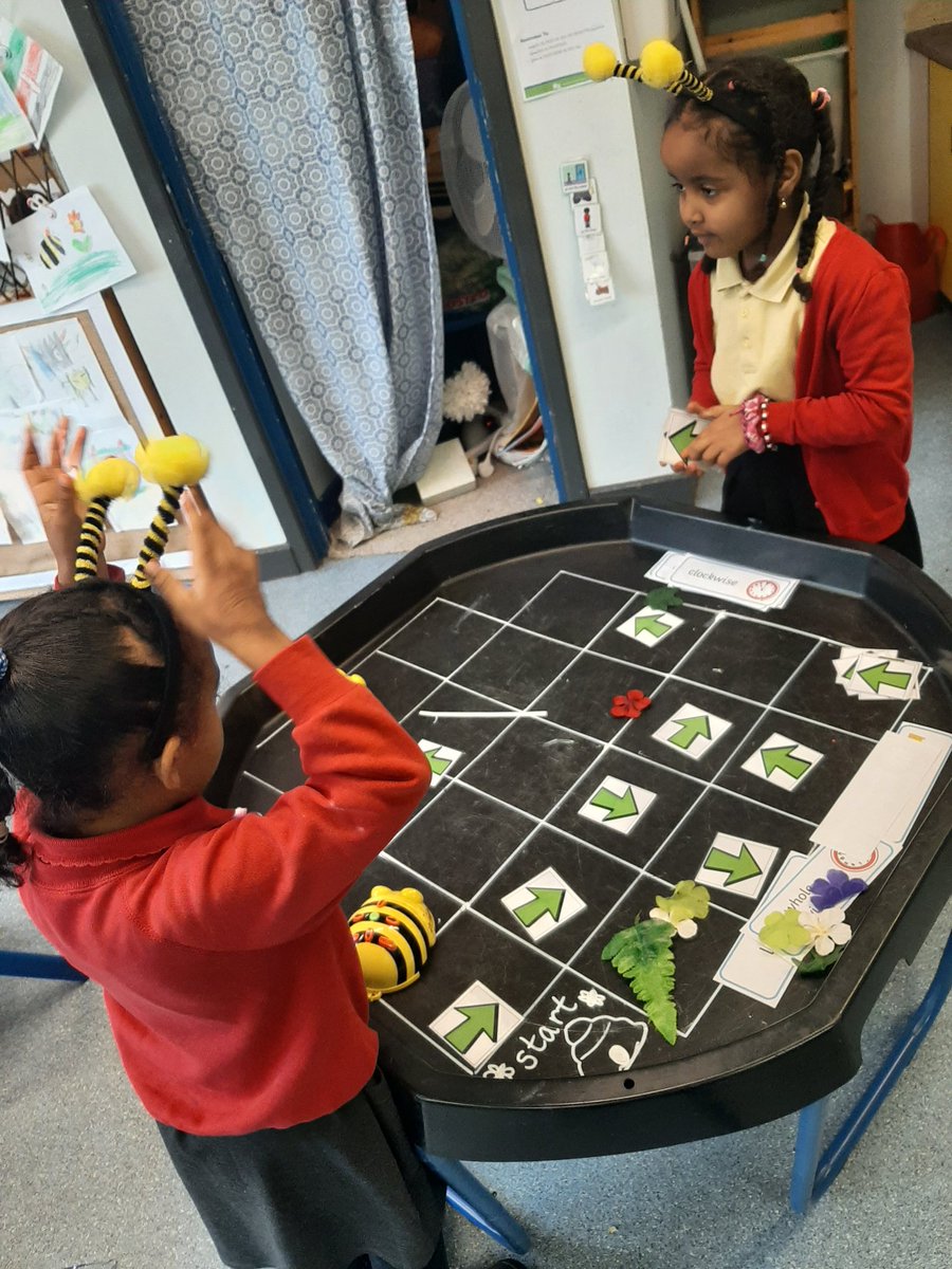MsDunne24's tweet photo. We have been learning about position and direction today. We had a great time programming the Beebots and giving directions to our friends to fly to the flowers. Class 4 are such Busy Bees! https://t.co/11cujLdRPS