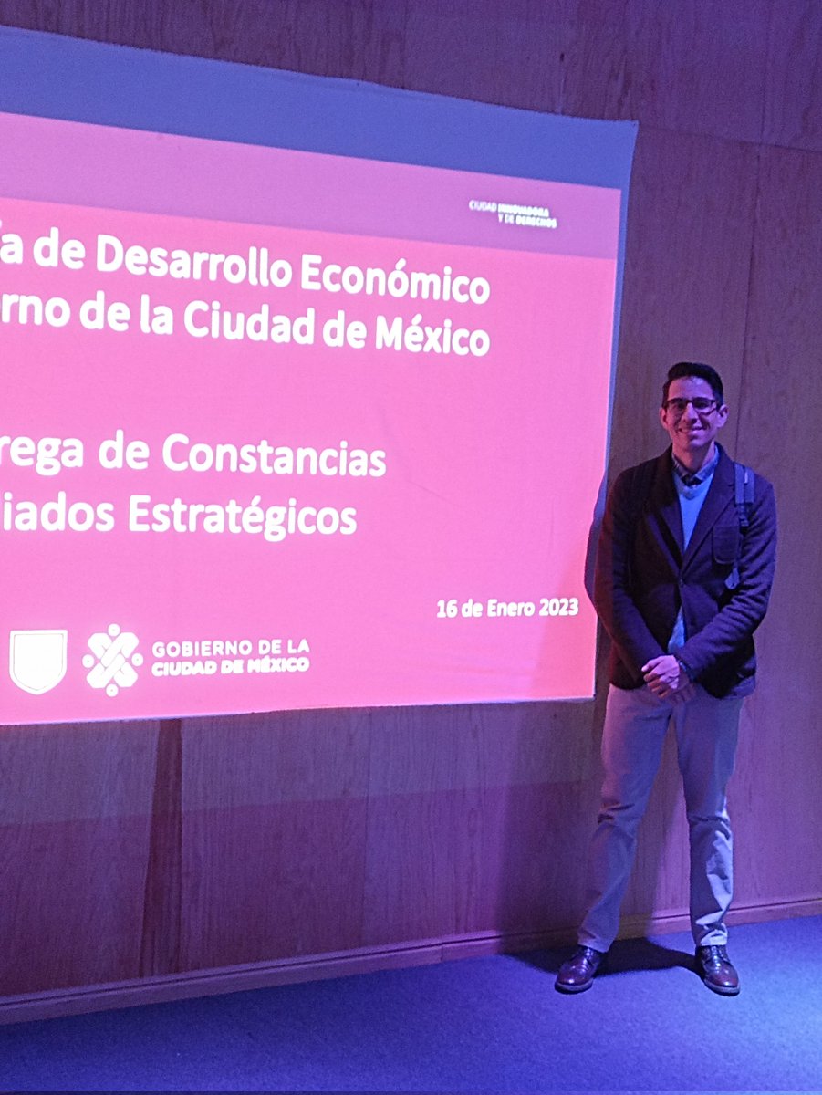 AithraMx's tweet photo. Presentes en la ceremonia de entrega de constancias a aliados estratégicos.

Muchas gracias a la @SedecoCDMX por la invitación.

La capacitación es un recurso intangible que permite que más empresas se profesionalicen

#SomosAithra
#CapitalizandoConocimiento
#GenerandoDesarrollo https://t.co/tyAhFpjBqC