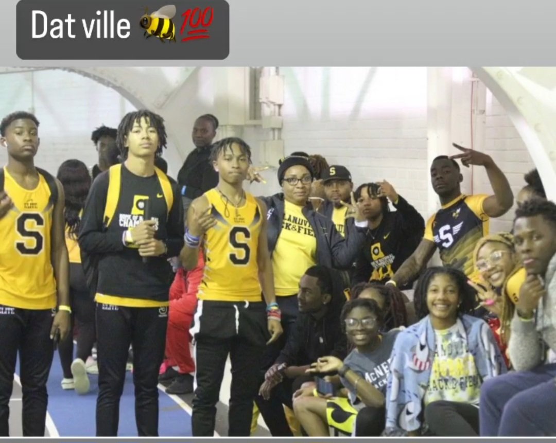 7cthethunder7's tweet photo. Speedville High https://t.co/4M0uVINfkb
