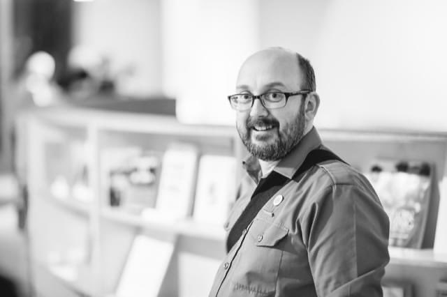 ABC Culture Conference- Dan Thompson <a href="/artistsmakers/">Dan Thompson</a> makes work with people in towns, cities &amp; neighbourhoods across the UK. He’s interested in the creation of social capital, activating underused spaces &amp; in DIY approaches to art, culture &amp; social action.

abcculture.com