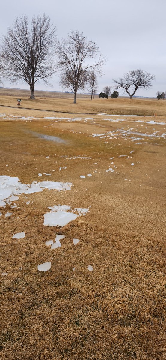 JoelHollingGolf's tweet photo. We're trying to get the ice off of a couple of greens before the next snow system!! https://t.co/1vAMnFThMW