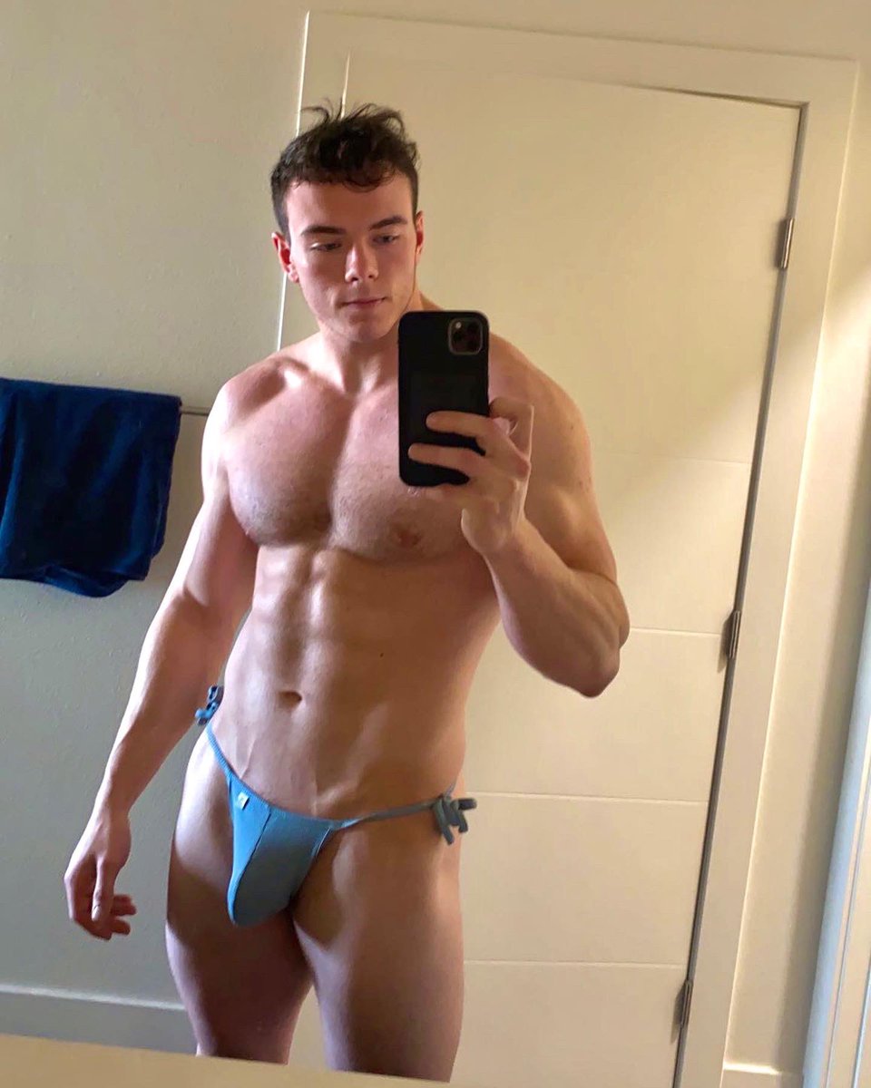 clark on Twitter: "RT @theclarkreid: Rt if you want me to take these