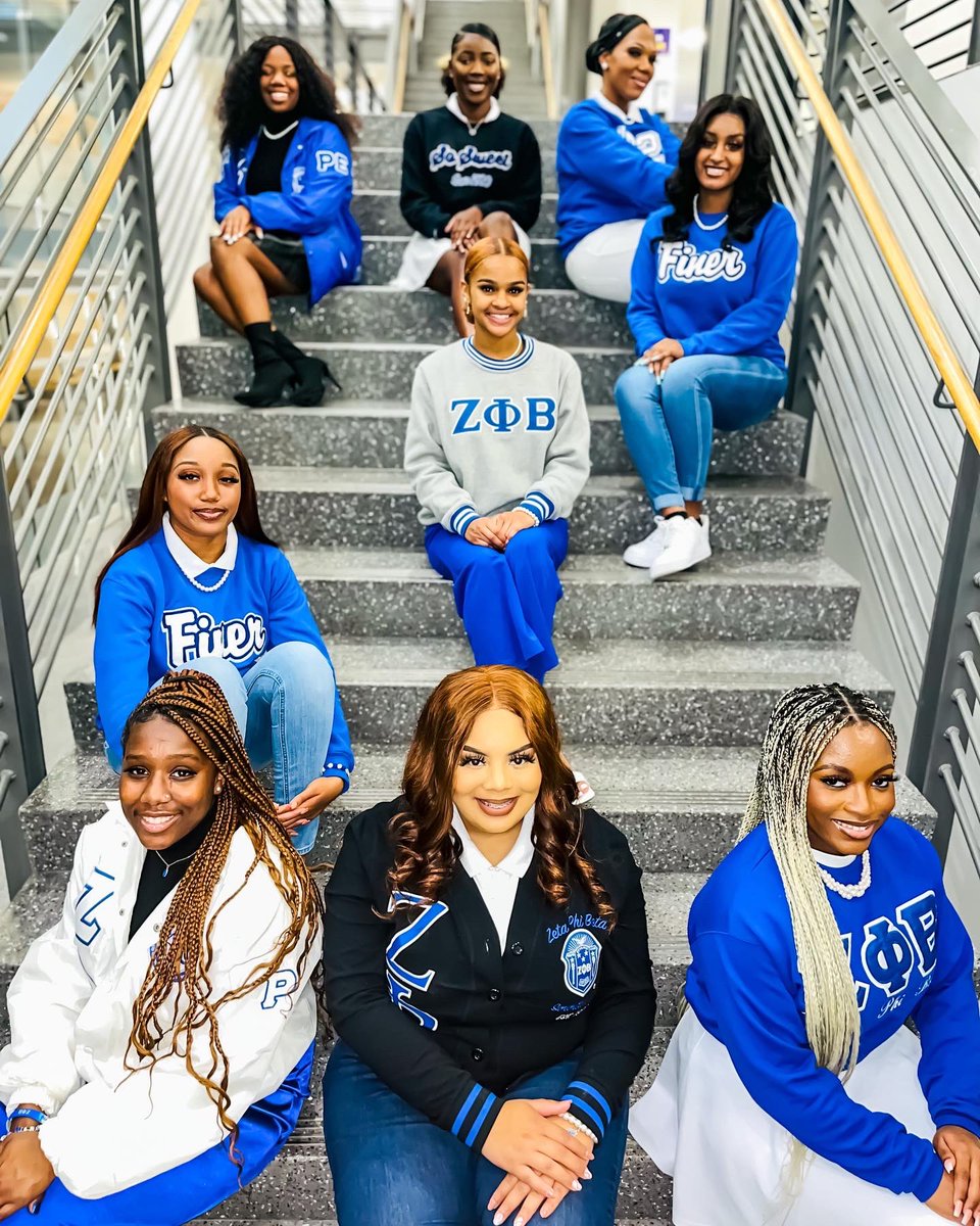 iammarklandry's tweet photo. Rho Epsilon 💙🕊️📸
@LSUZetas 

#lsuzetas #rhoepsilon #zetaphibeta https://t.co/rvDrUPhNHw