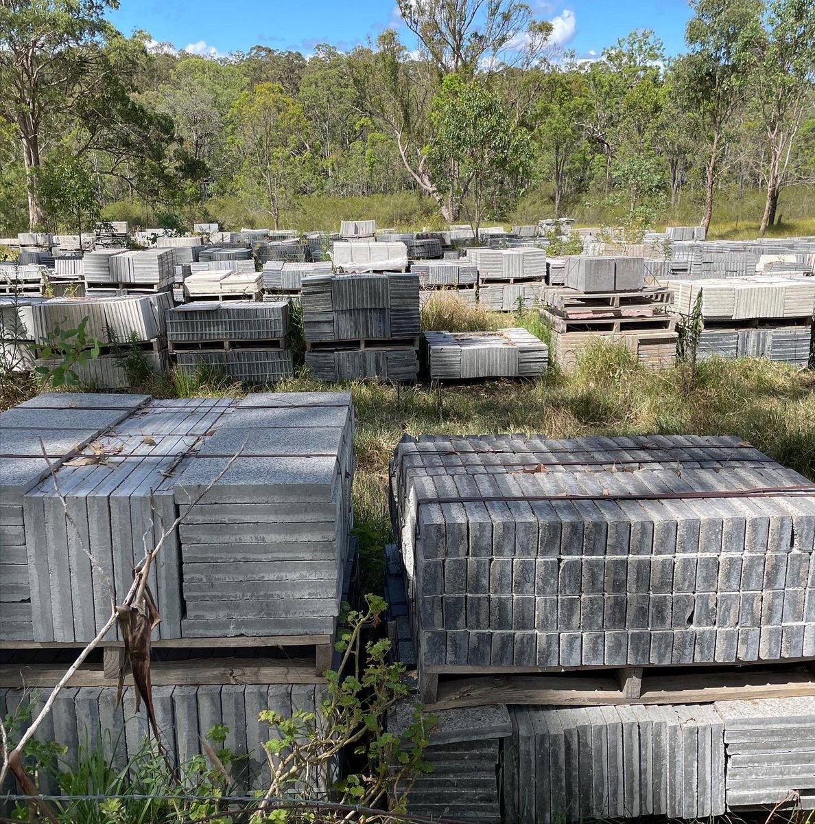 Fascinating site visit to the “graveyard” retirement home, of Pebblecrete. Where left over pavers, bollards and kerbstones from #publicsydney are literally put out to pasture…. A great story, of migration, of family, of making, (and never throwing out). 60 years old in 2023