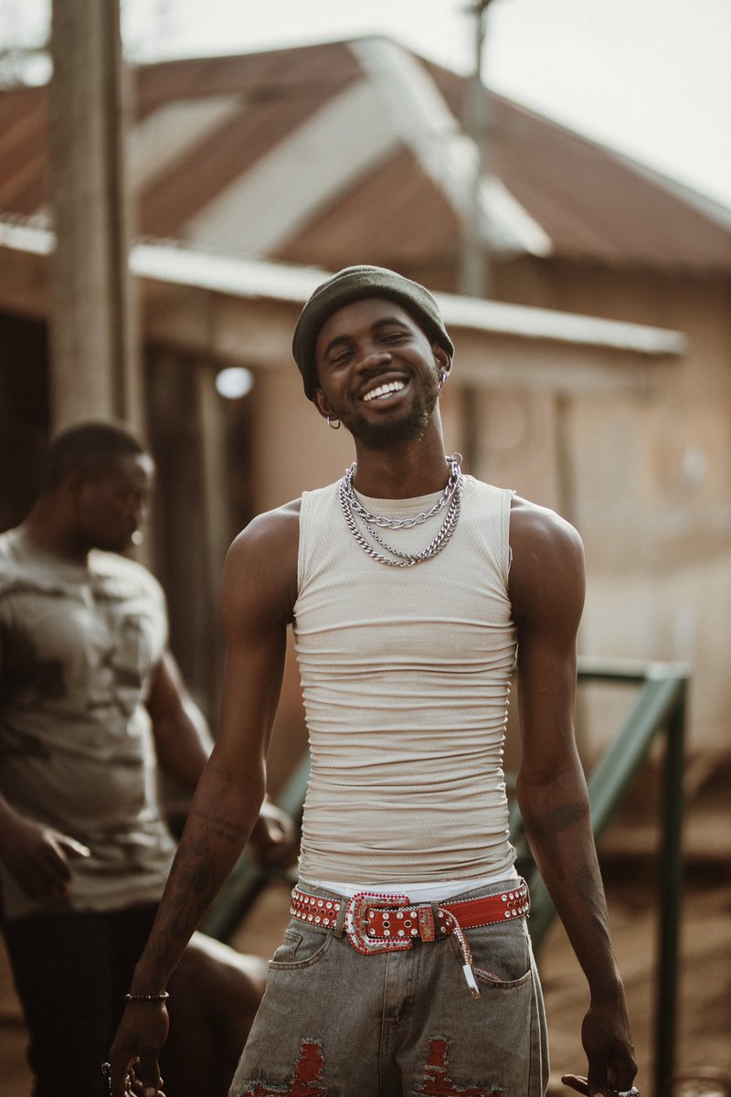blacksherif_'s tweet photo. big love to all the fans who made this possible

TVINW ♥️💐

thanks for the support @BoomplayMusicGH https://t.co/5JFNlEOno0