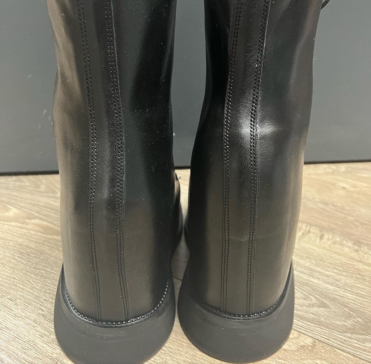 DevoteeBraces's tweet photo. Custom made shoes for a client
#custommade #fetish #devotees https://t.co/rB5UlhKBZB