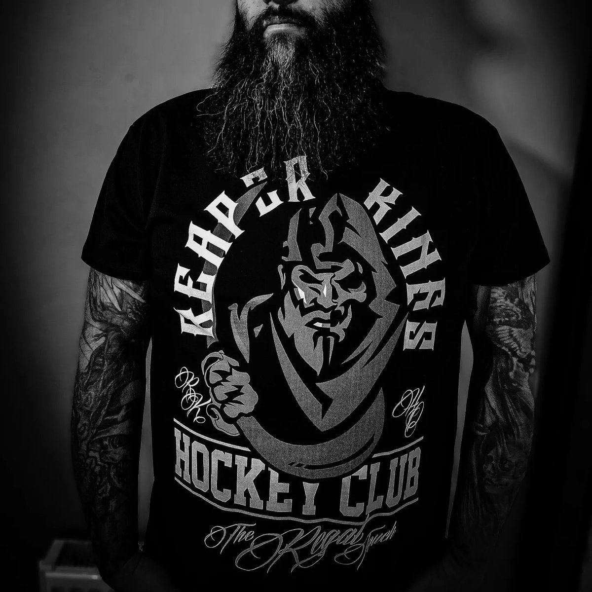 HOCKEYARTCO's tweet photo. Quite possible feeling regal will make you rip hard..

 #HockeyArtCo #HockeyCruApparel #HCA #HAC #nhl #icehockey #hockeylifestyle #HockeyArtClothingUK #reaper #ReaperKings👑💀 https://t.co/XhFle307y0