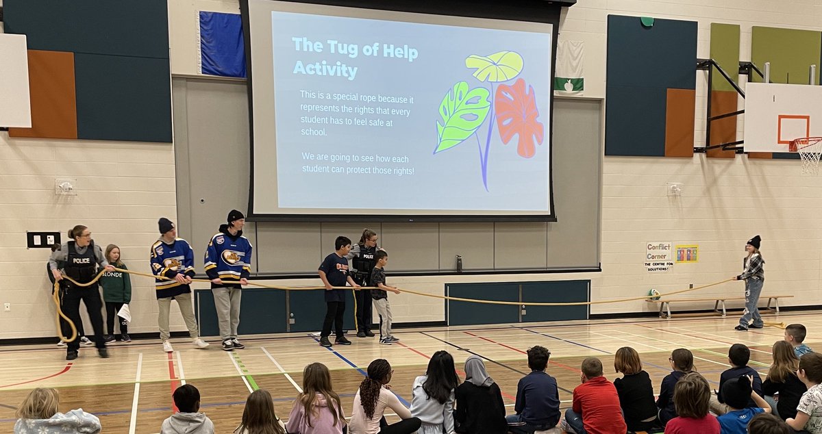 Using our WITS at CG! ⁦<a href="/FMPSD/">Fort McMurray Public School Division</a>⁩ #bekind #LEADS