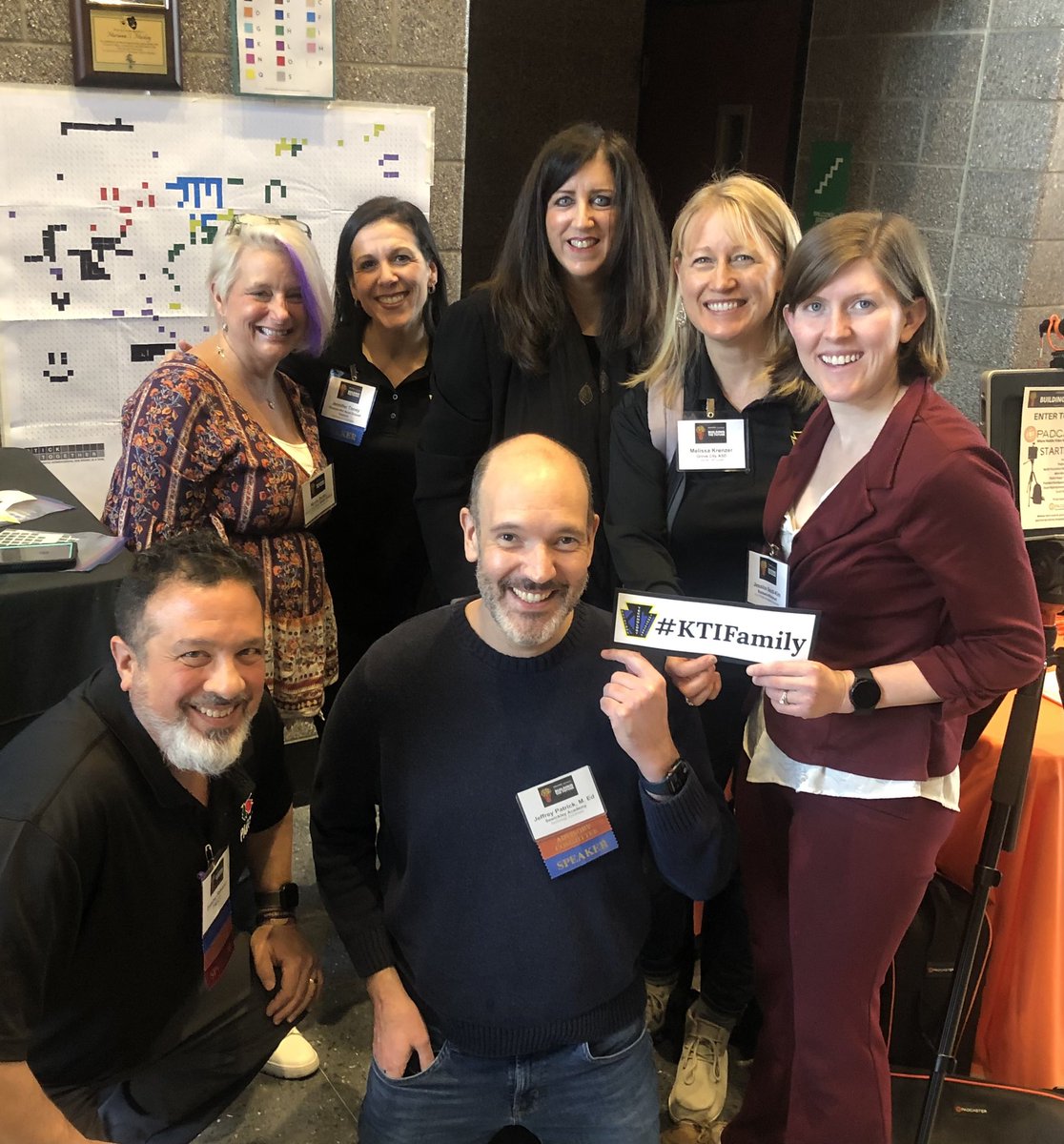 Mkrenzer20's tweet image. Love connecting with our KTI family!!! 💜💜💜💜💜💜💜
#ktifamily 
#TRETC2023