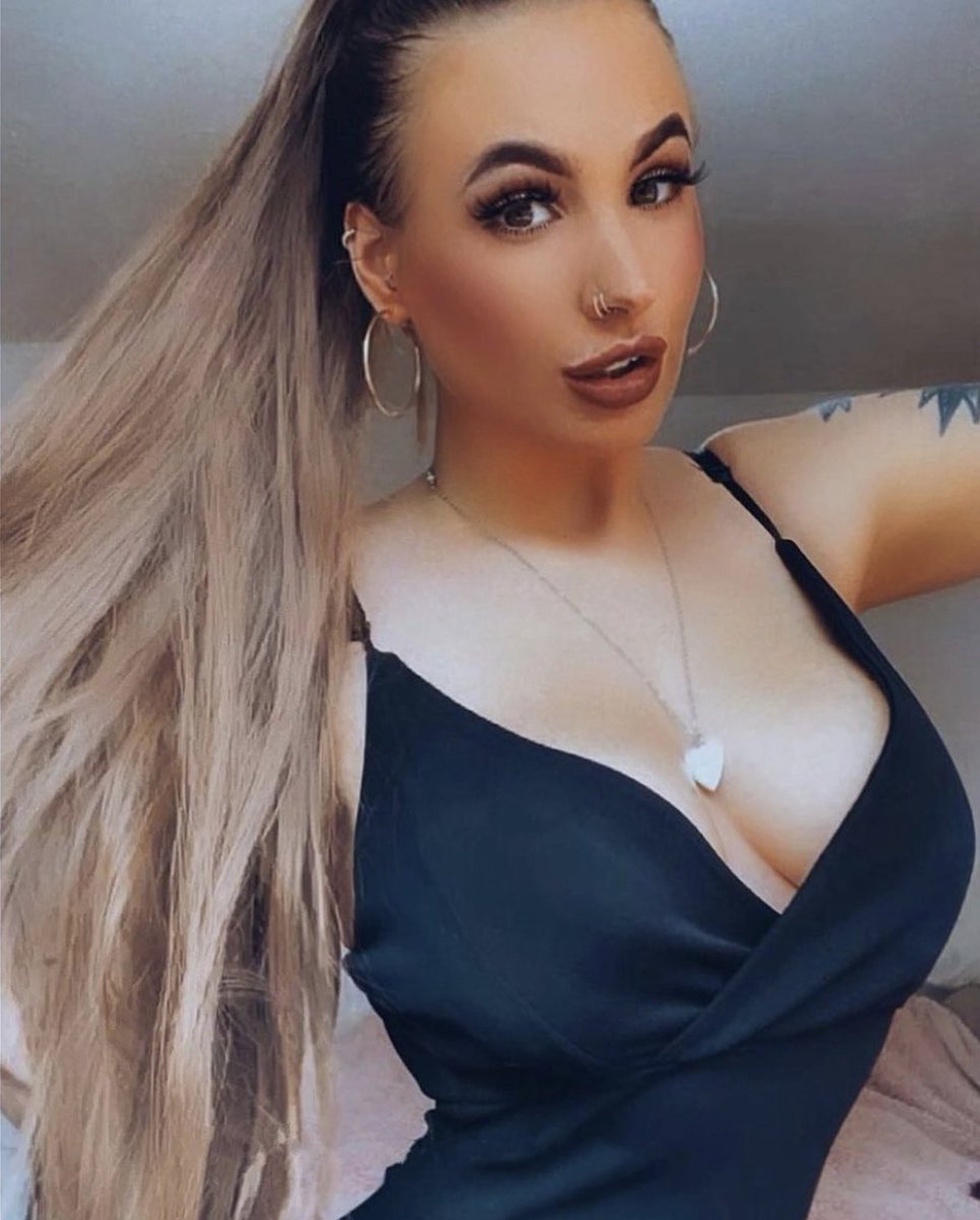 LouisaxRach's tweet photo. Check out my onlyfans link 💕 https://t.co/zJ9NHETExb