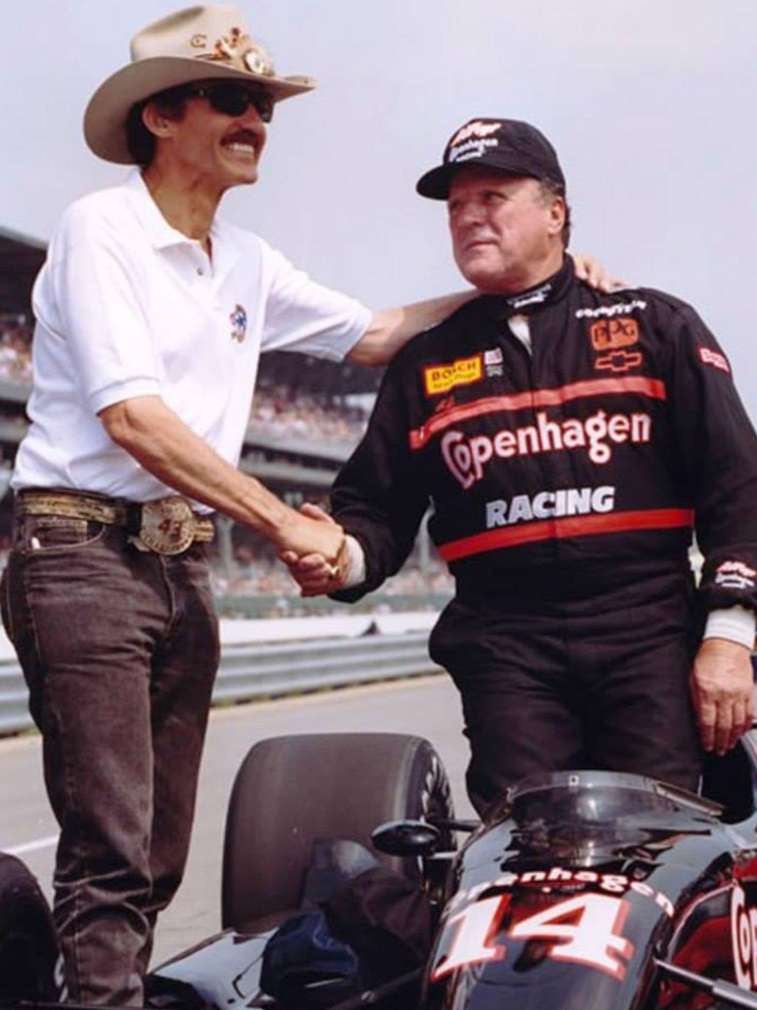 Happy birthday to auto racing legend and one of my favorite drivers of all time AJ Foyt. 