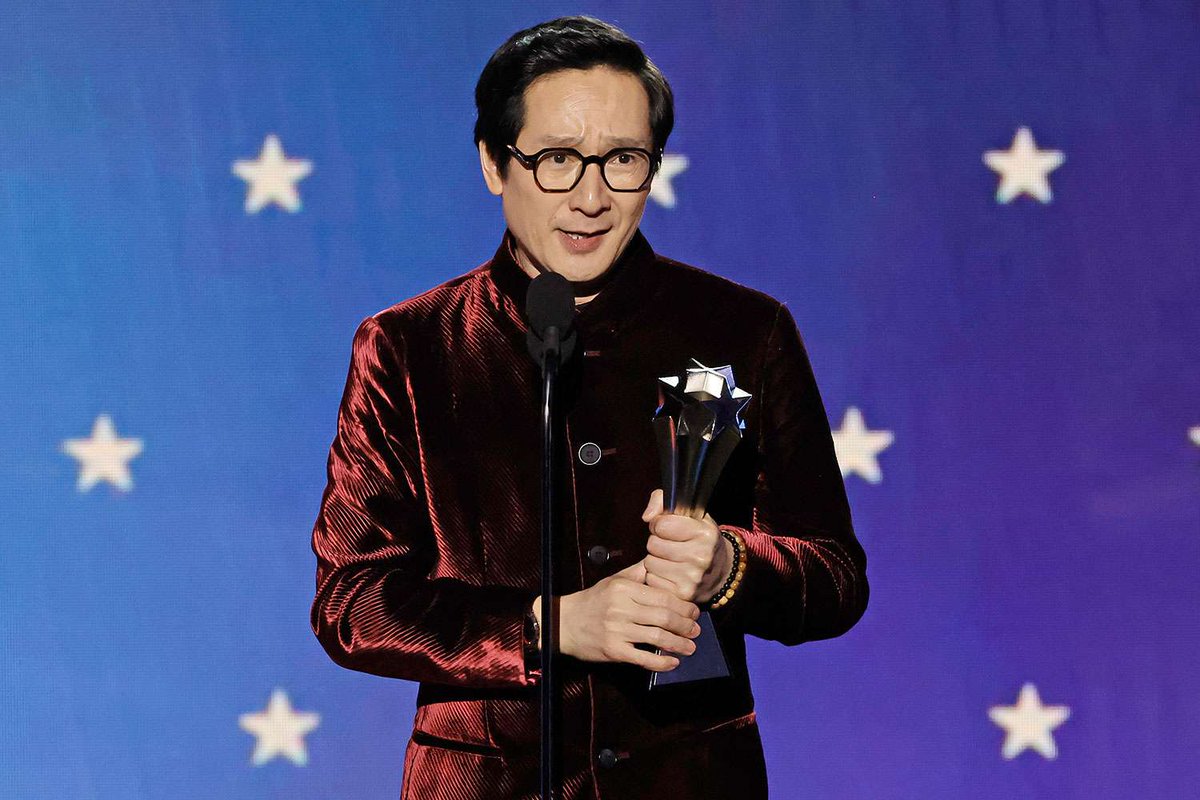 Both Brendan Fraser and Ke Huy Quan disappeared from Hollywood after the system turned its back on them, Fraser for speaking his truth and Quan due to a lack of opportunities for Asian actors. Both getting embraced last night was powerful and cathartic. They deserve the world.