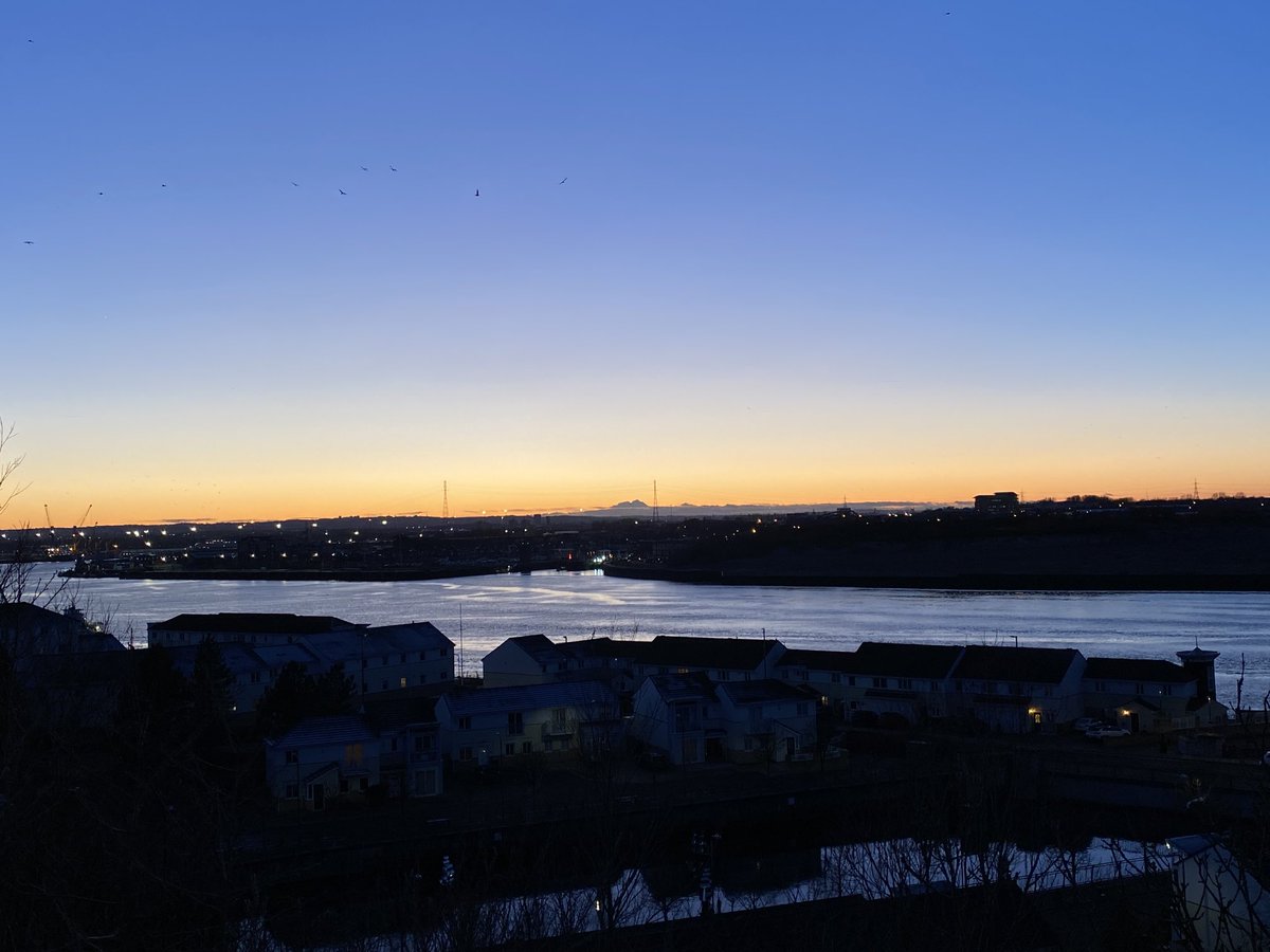 Great evening sun over the Tyne