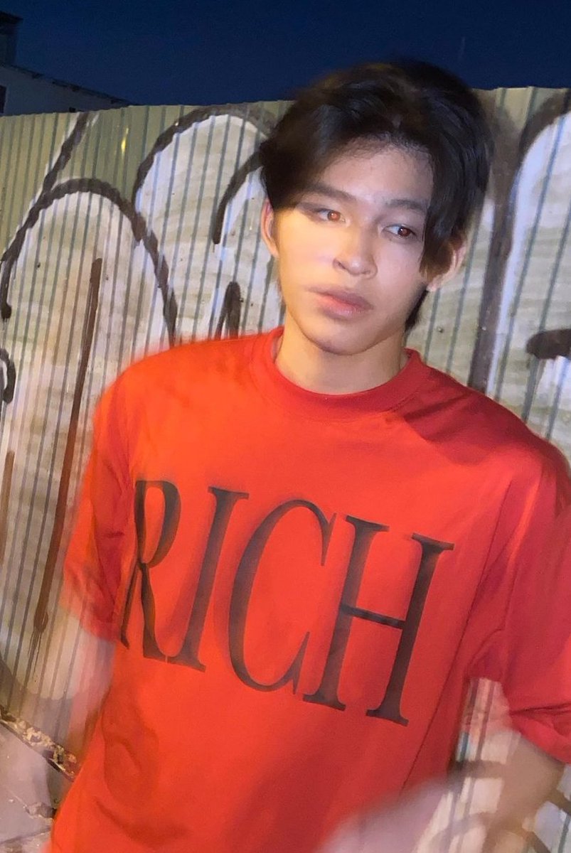 ᅠᅠᅠᅠ
ᅠᅠᅠᅠ
ᅠᅠᅠᅠgiwi's update :: 
— Killing night, where my thoughts, where my mind go?
ᅠᅠᅠᅠ
ᅠᅠᅠᅠ