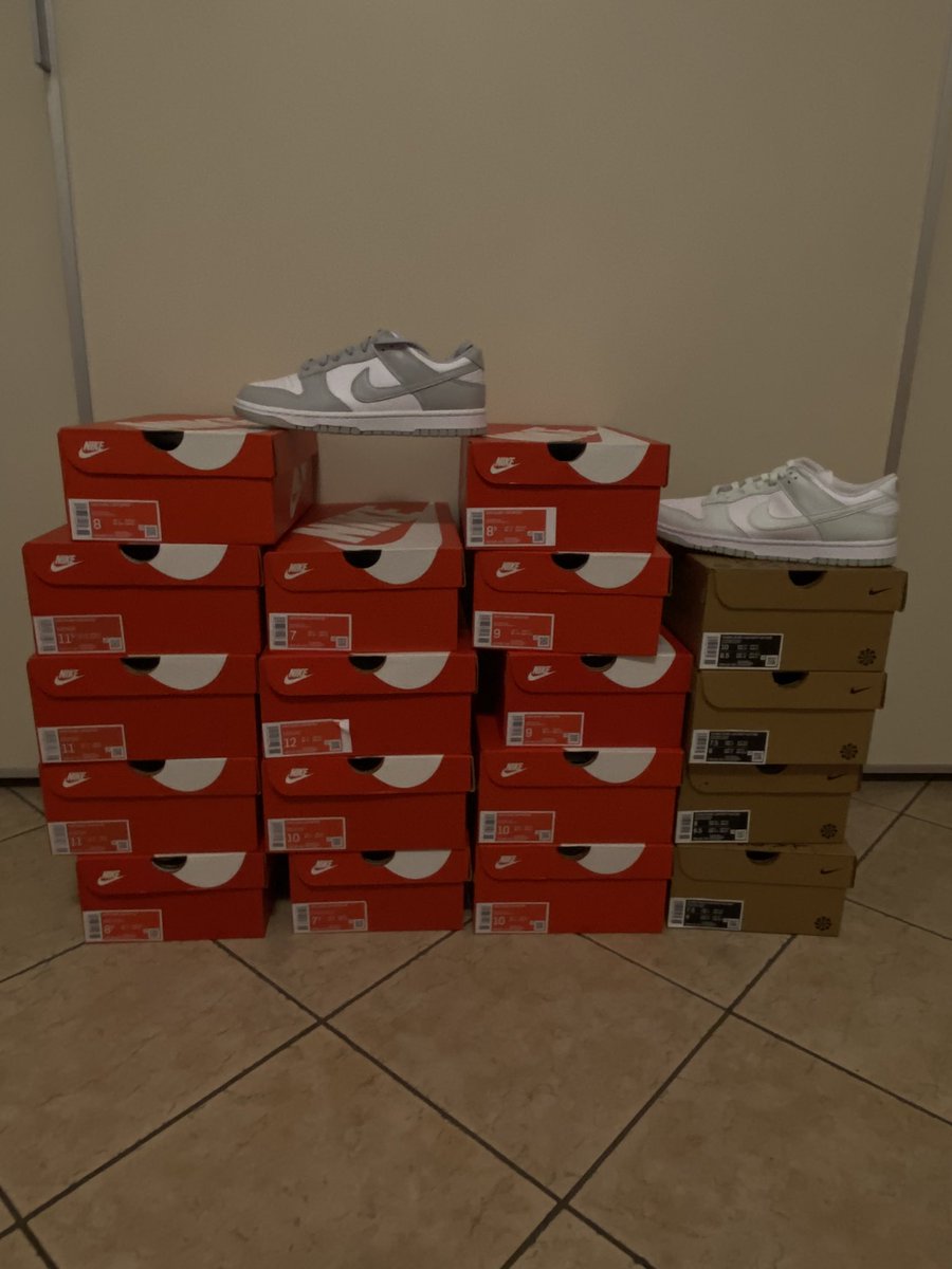 AnotherdayofL's tweet photo. 18 dunk low delivered 
1 dunk low fog missed 😭

Thanks ❤️
Bot: @uSNKRS 
Group: @Nootify 
Proxy: @BoilingProxies @Marsproxies https://t.co/3Hh89XjlV1
