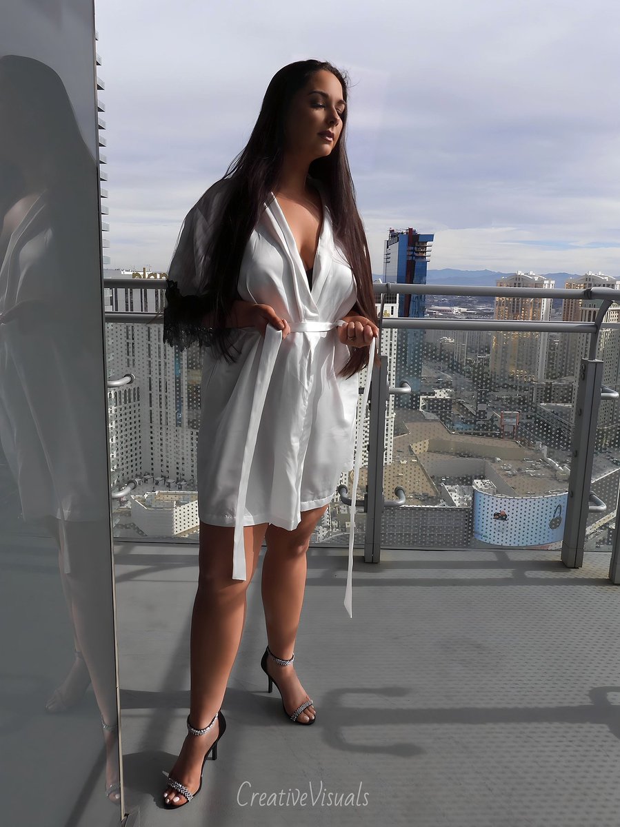Tarafbsm's tweet photo. Missing you already Sin City! 
Will be back asap https://t.co/BTScosWJkf