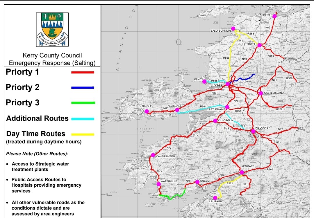 countykerry's tweet photo. Snowfall in some parts of the county this evening❄️🌨 

Temperatures to fall later

Priority routes will be treated twice overnight tonight 

Travel with care on all routes

https://t.co/c4RN0QVNj8 https://t.co/0oa7bM5ohJ