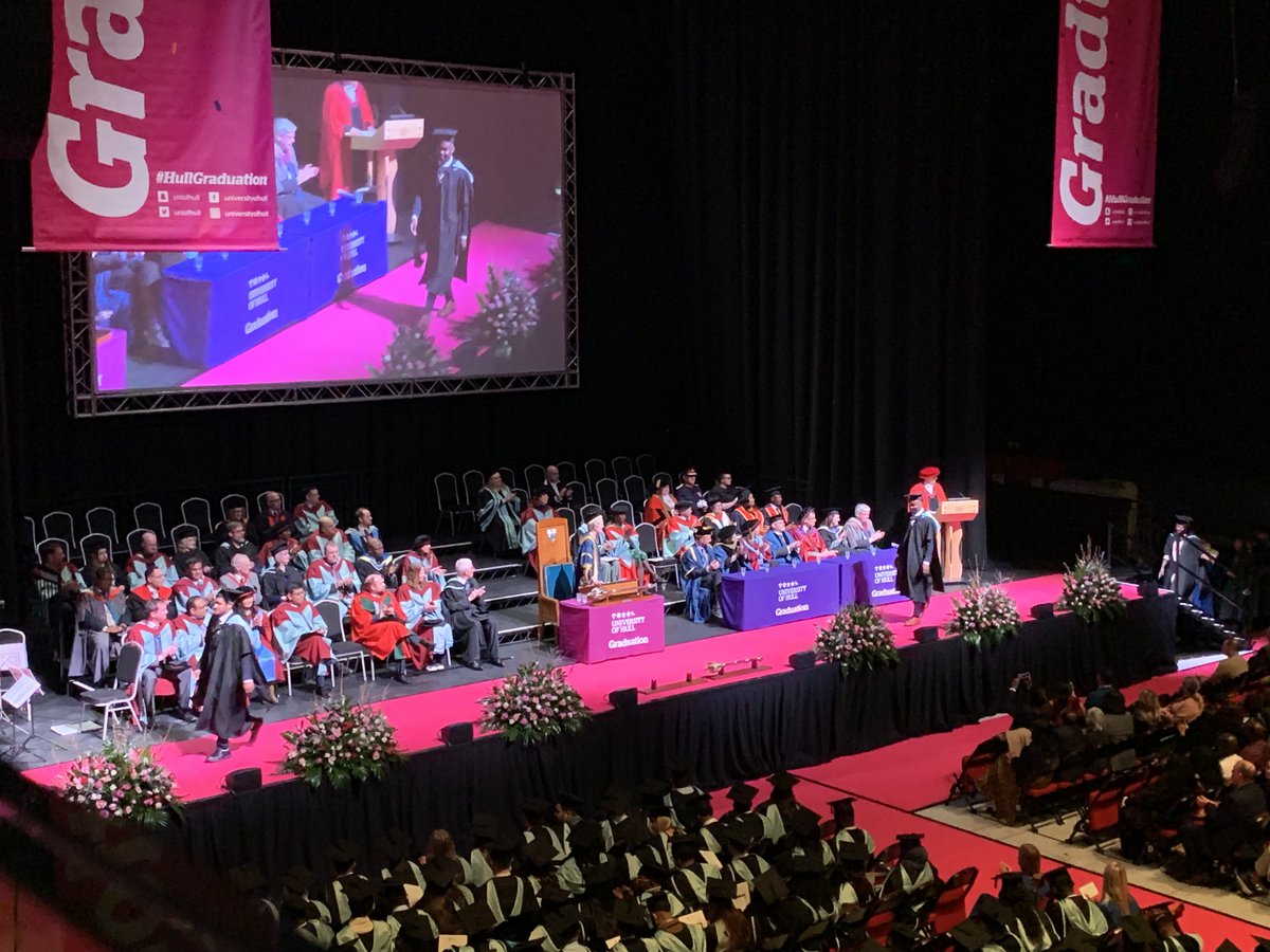 UniOfHullOnline's tweet photo. A huge congratulations to everyone who graduated today including our MSc in Logistics and Supply Chain Management graduates! 

 Follow us to stay up to date with the ceremonies taking place this week🎓 

#HullGraduation https://t.co/RdcBcNLwBH