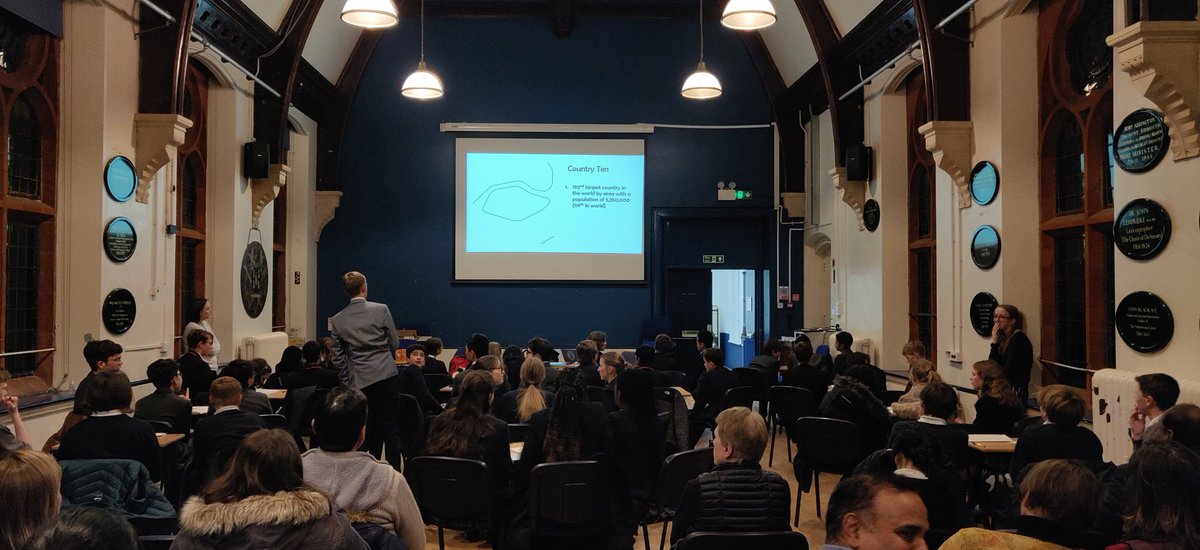 rsgeography's tweet photo. After a 2 year hiatus we're delighted to once again be hosting the annual GA WorldWise Quiz this evening with teams of Y8-10s from @readingsch, Langtree School, @theabbeyschool, Queen Anne's, @HighdownSchool and St Joseph's https://t.co/pSXqdGOvPB