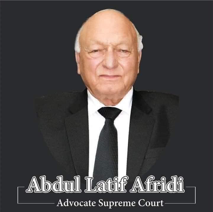 Bilalkhangopang's tweet photo. اِنَّا لِلّٰہِ وَاِنَّآ اِلَیْہِ رَاجِعُوْنَ. 
اللہ پاک ایڈوکیٹ  لطیف لالاکی مغفرت فرمائیں ، اللہ ان کی درجات بلند کریں اللہ عزوجل اپنے پیارے حبیب ﷺ کے صدقے لواحقین کو صبر جمیل عطا فرمائے  آمین ثم آمین   #latifafridi https://t.co/sU17cWAJcS