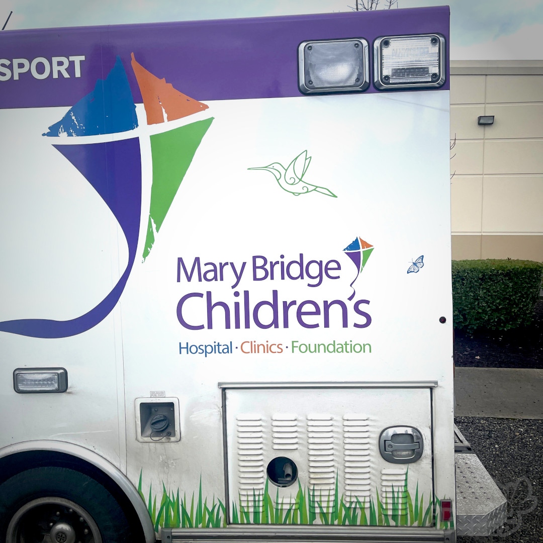 wrapjax's tweet photo. Bright and colorful custom EMS graphics & accents for the wonderful team at @marybridgechildrens So they can do their very important work in style.
#wrapjax #wrapshop #wraps #carwrap #EMS #ambulance #childrenshospital #emslife #rescue #wrapper #wrapped #wrapit #allwrappedup https://t.co/hvfVTpGmPi