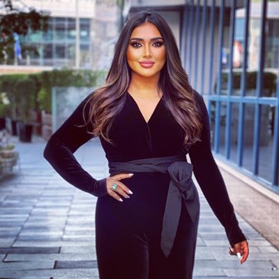 DinaBarQawi's tweet photo. #NewProfilePic https://t.co/h72m79Ab9I