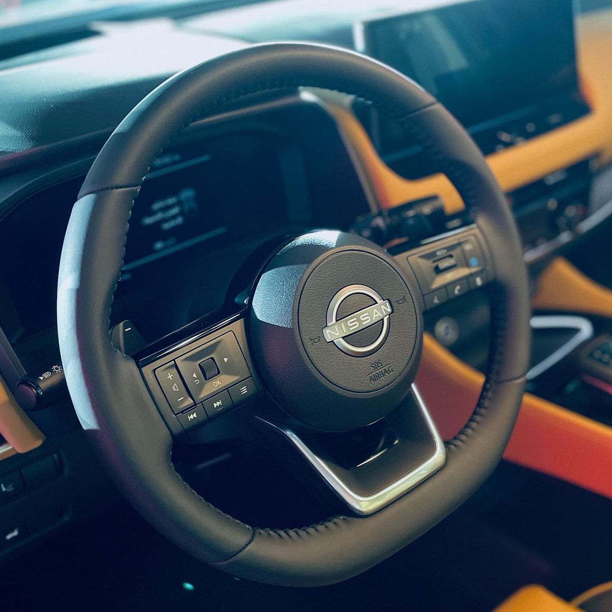 MotoryKSA's tweet image. نيسان اكس تريل 2023

التدشين الرسمي في الشرق الاوسط 
ستتوفر بمحرك سعة 2.5 لتر وجير CVT بقوة 181 حصان 

#NissanXtrail #DefyOrdinary #NissanSaudi 
@NissanME @nissansaudi