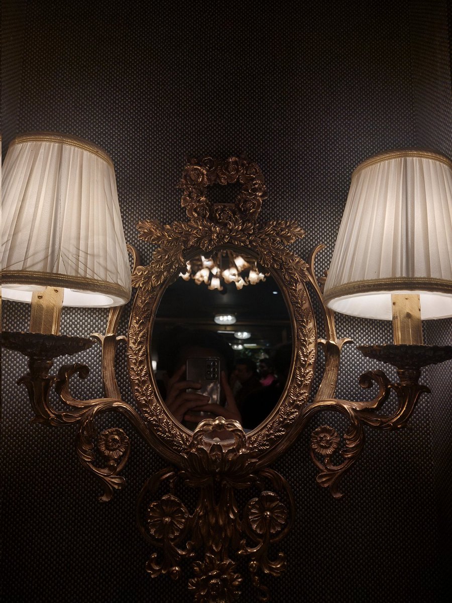 foul_DD's tweet photo. Old money aesthetic ✨️ https://t.co/8Sdcgd7Zz2