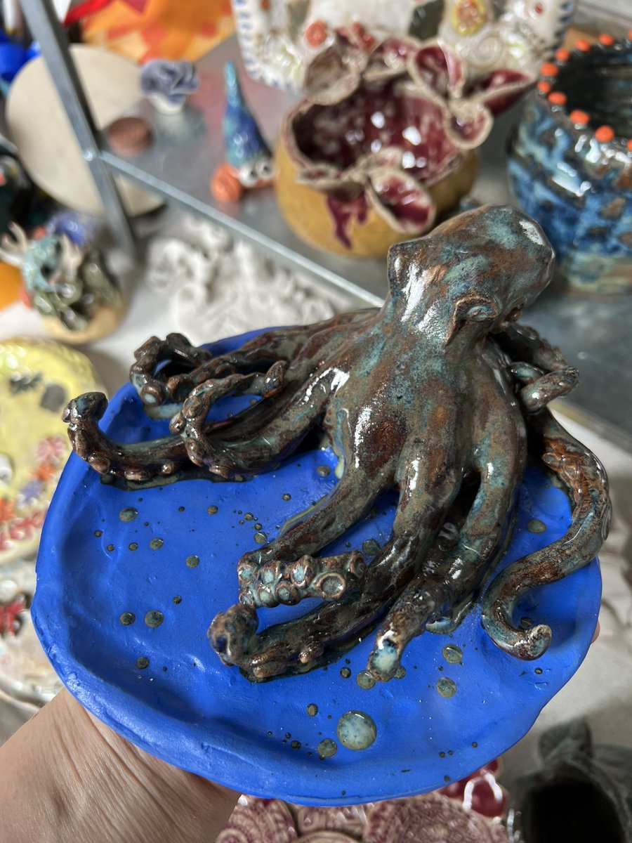 elainelimnewton's tweet photo. 🎉Free workshops at the Museum of Making 🎉
.
Would you like to have a go at creating your very own sea life creatures in clay? then join me on 23rd of February booking link below: https://t.co/QQ8yqPlppS
.
@airartsuhdb @derbymuseums @hospitalcharity #meettheartist #funwithclay https://t.co/xmFG4YVBkN