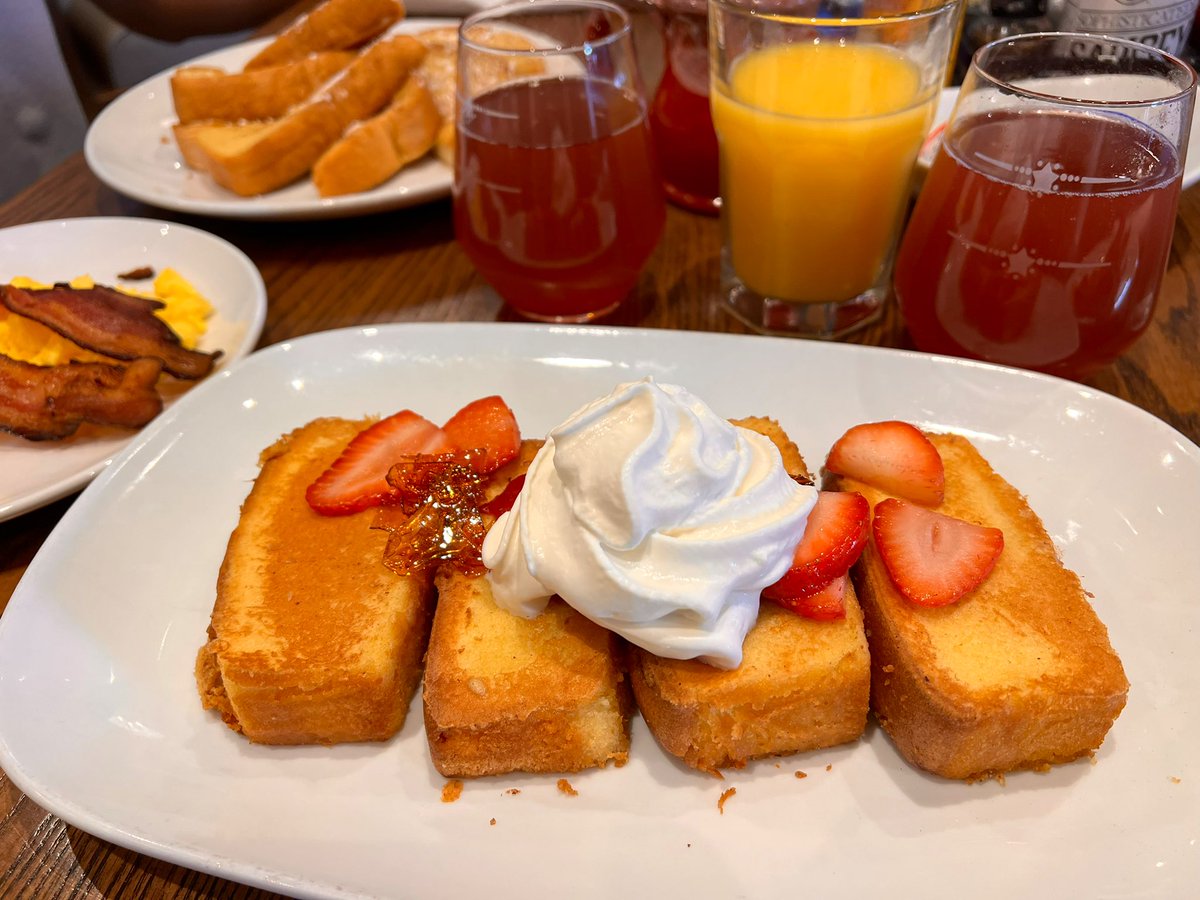 Jackie on Twitter "Blueberry mimosas, french toast, eggs, and bacon."