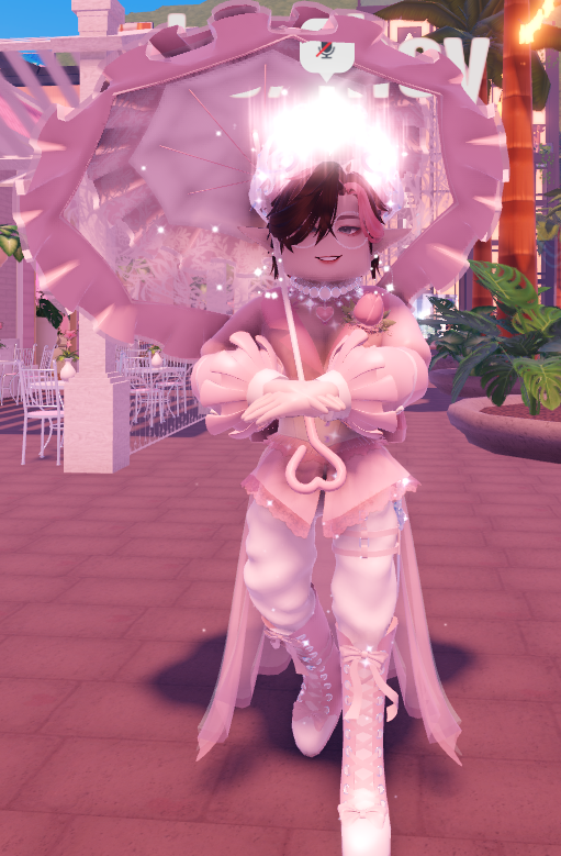 CallMehOliver_'s tweet photo. 2022 VS 2023 valentines! celebrating a year since my first official valentines gameplay (i made my acc years ago but actually played from oct21 to now) by remaking that avatar <3
#royalehigh #royalehighoutfit #royalehighremake #rh https://t.co/klQrcXWmtO