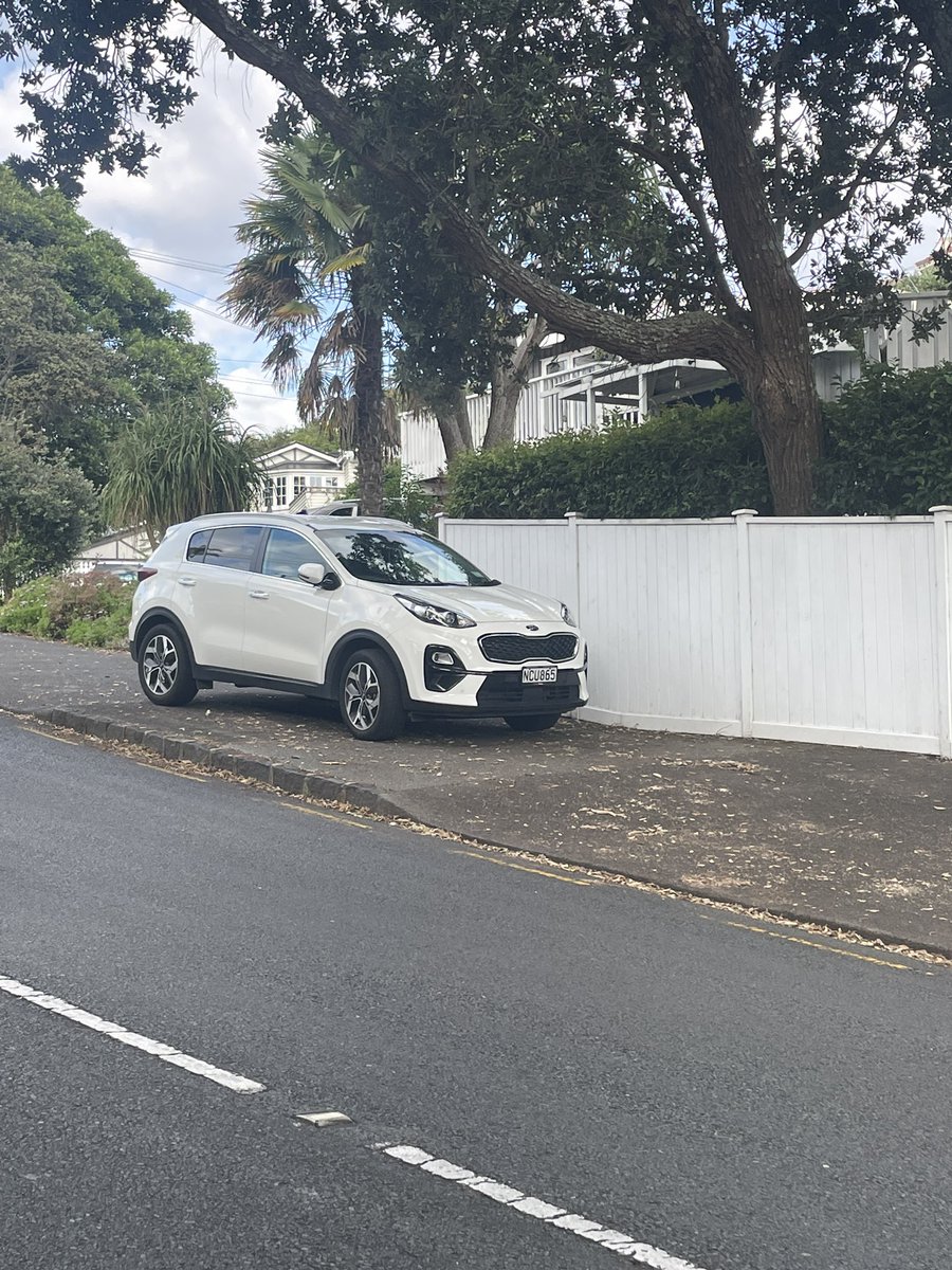 Morena <a href="/AklTransport/">Auckland Transport</a> car blocking footpath at 43 Kohimarama rd, Kohimarama. Thanks. There now