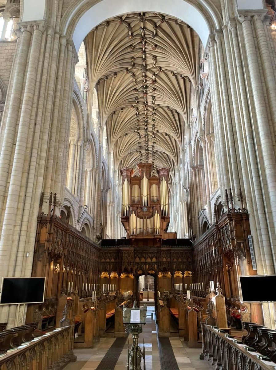 I_S_O_B's tweet photo. @WSaunders_Music @RCO_Updates @ChoirandOrgan @the_iao @IoofOrgan Norwich Cathedral, I hope Harrison’s manage to preserve some of the character of this fine instrument https://t.co/KjTWyz9EeZ