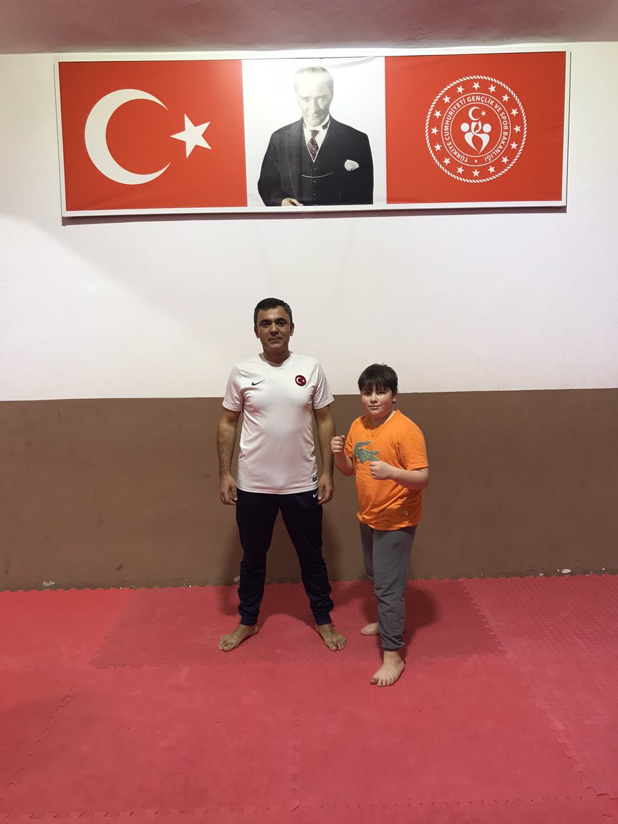 savaskickboks52's tweet photo. Kick Boks 🥊 https://t.co/QEpbon5zor