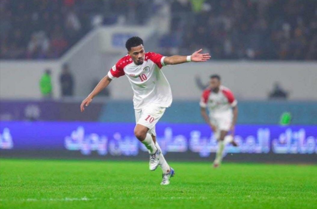 #معاك_يا_احمرنا
تحاليلهم تبخس حقوقنا.. ولكن نتائجنا تكسر  ظنونهم..
نبارك لأنفسنا الفوز الجميل من أقدام جميل..