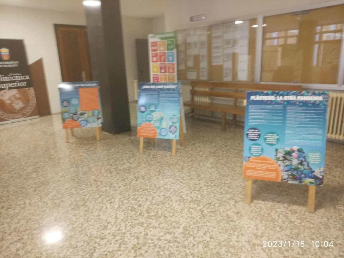 fundacionO2's tweet photo. #Burgos
Nuestra exposición "microplasticos MACROBASURA", estará disponible hasta finales de enero en la EPS de Río Vena, gracias, @UbuVerde
@mitecogob @ecofrikis @FCirculoBurgos @FundIbercaja
#microplasticosMACROBASURA
#CSIrios https://t.co/qVciU7zsMS