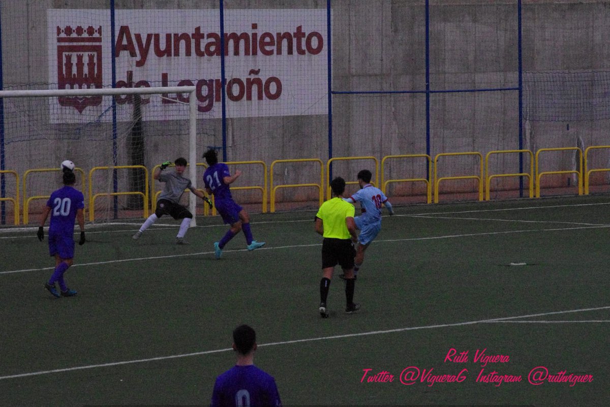 Imágenes del partido en El Salvador el pasado sábado.
<a href="/cdscascajos/">CD SPORTiNG CASCAJOS</a> 0
<a href="/cdcenicero/">C.D. Cenicero</a>    4