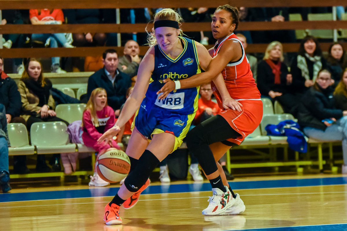 Eurocup Castors Braine - Angers (F). Match aller le mercredi 25/1 à 19H30. Chaque place commandée avant dimanche minuit ==> 1 ticket boisson offert👍TARIF: individuel 15 €  -  Jeune 12-15  8,5 €  -  Groupe de cinq 12 € pp   -  Abonné 10 €.  Site : my.weezevent.com/mithra-castors…