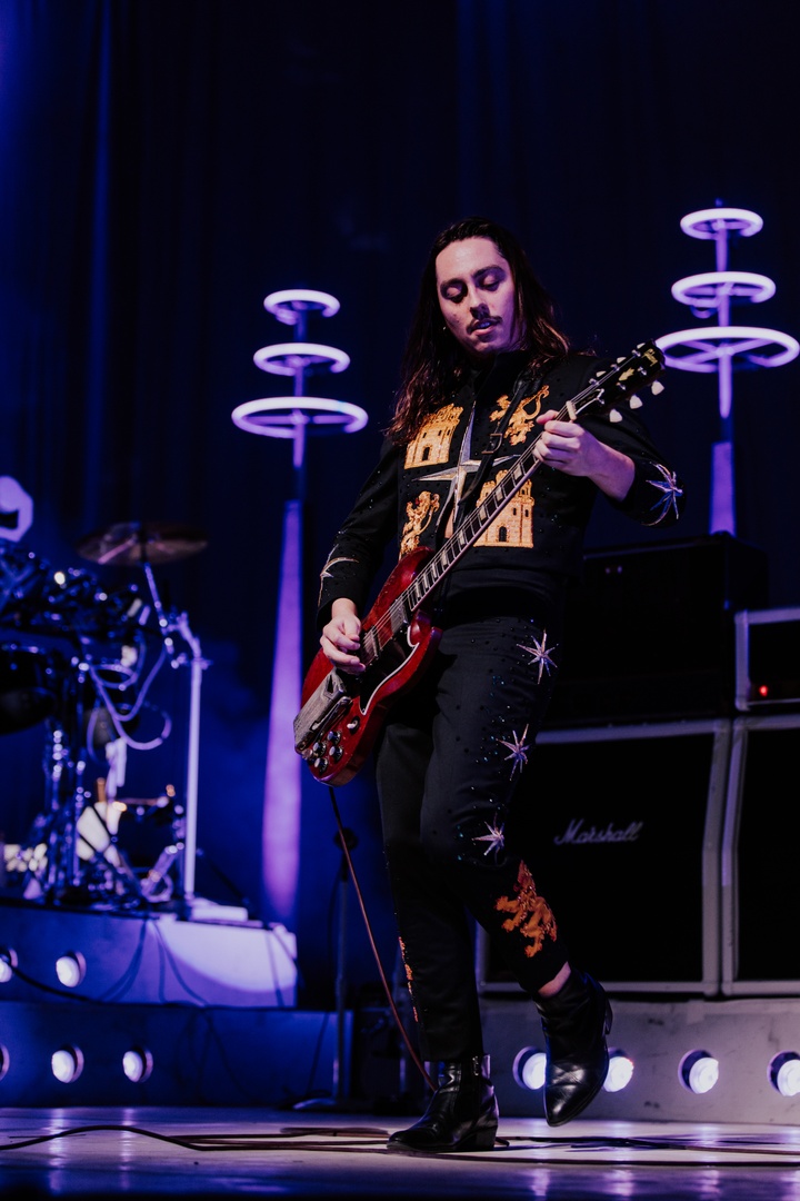 GretaVanFleet's tweet photo. Sonic Symmetry. https://t.co/a49eQGglxM
