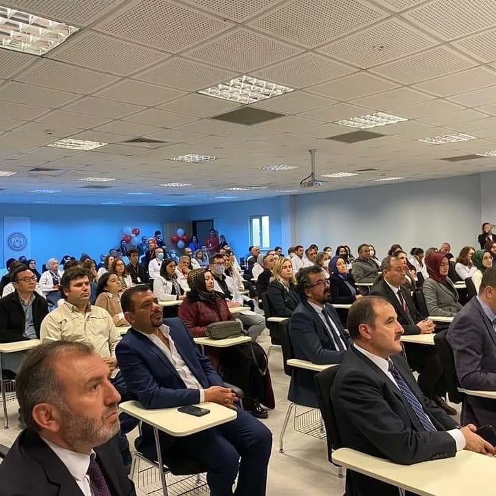 hamidiyeutf's tweet photo. Fakültemiz Kartal Dr. Lütfi Kırdar Suam "Ayşe Var Eğitim Salonlarının" bugün açılışı gerçekleşecekti. 
 
Katkı ve emek veren Rektörümüz Prof. Dr. Cevdet ERDÖL, Hastane Başhekimi Prof. Dr. Recep DEMİRHAN hocamız olmak katılım gösteren herkese şükranlarımızı sunarız. https://t.co/slp9EjHWib