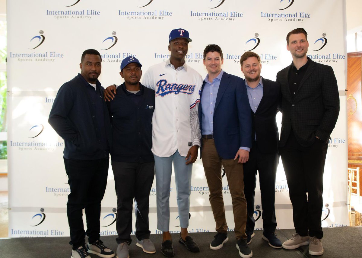 The International Elite Sports Academy would like to officially congratulate Sebastian E. Walcott for signing his first professional baseball contract with the Texas Rangers. ✍🏾

Sebas joins the list 30+ Bahamians playing professionals baseball. 🇧🇸

📸: 360 Designs