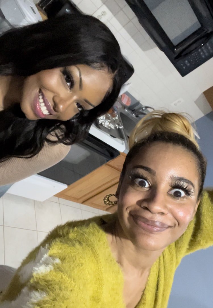 ONi Lil Zest on Twitter "Already screaming, crying, throwing up