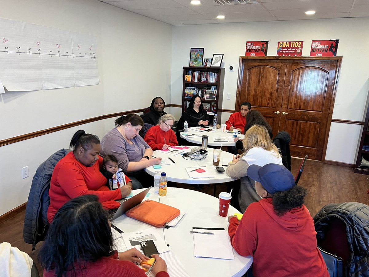 cwa1101SI's tweet photo. E-Zpass workers on #MLKDay2023 planning movement for justice after thrown aside by NYS! Honor #MLKJr legacy by fighting for SI workers! #protectezpassworkers in 2023! @jessicaramos @MikeWReilly @senatorlanza @NYSenator_JSS @Charlesdfall @MikeTannousis @SamForNYC https://t.co/W0cAoqujUD