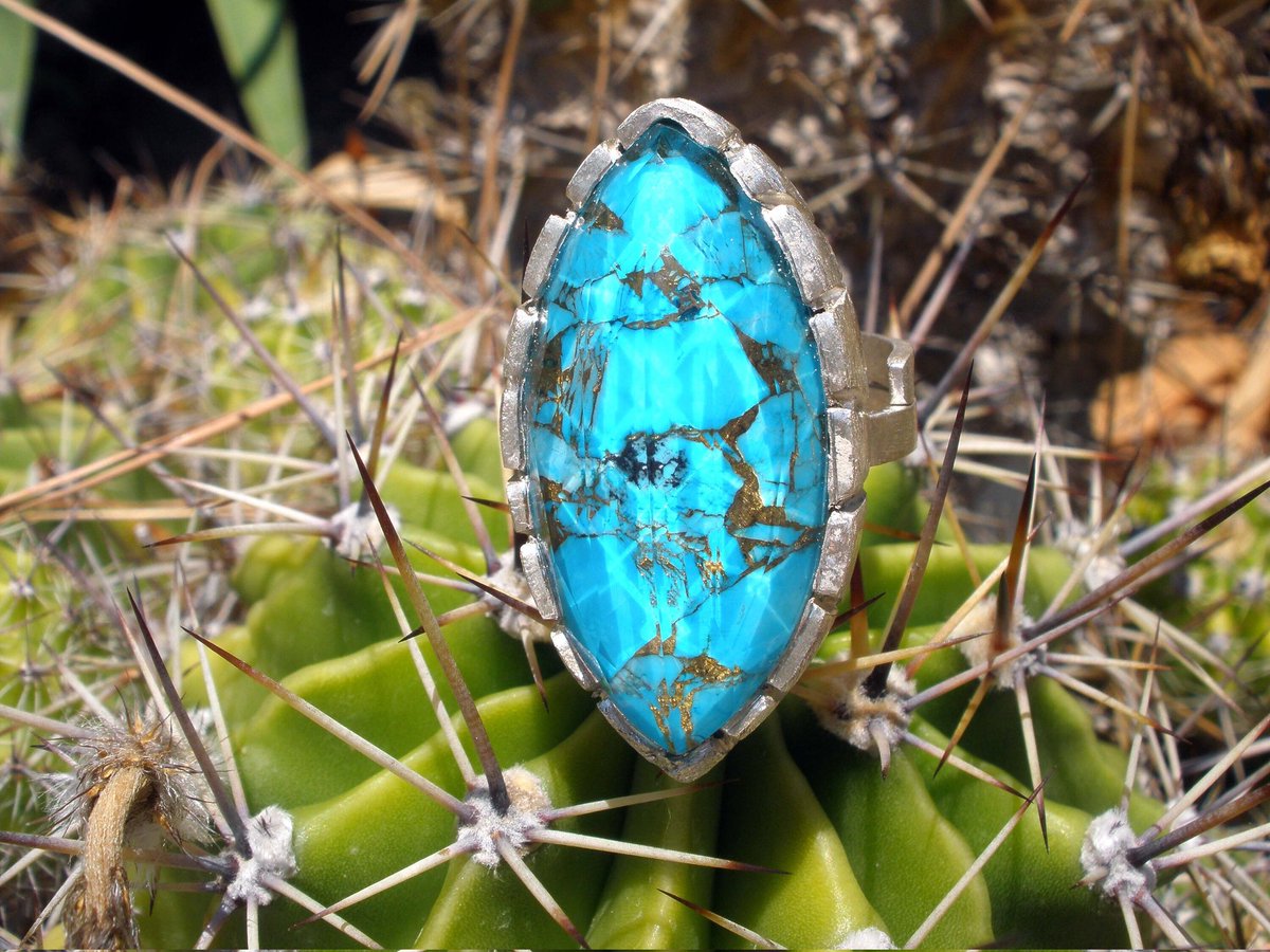 StoixeioJewelry's tweet photo. Beautiful 925 Sterling Silver Ring, Summer Jewelry, Aegean Sea Blue color, Extra Bright,Summerish Turquoise, Dublet Ring #etsyfinds #bluecrystalring #turquoise #silverring #ringlover #giftforher #bohohippie #Turquoisering #jewelry #Turquoisesilverring https://t.co/GD1tPhBjNv https://t.co/EvMCpwUJGZ